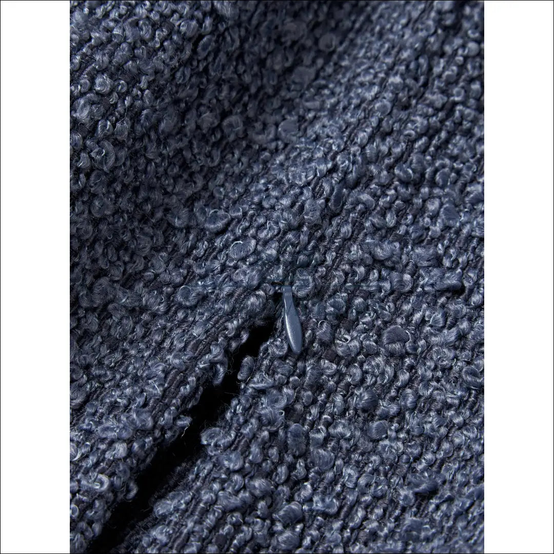 Dekoratyvinė pagalvė DI9858 - €25 Save 50% 25-50, __label:Pristatymas 1-2 d.d., boucle, color-melyna, interjeras to €50
