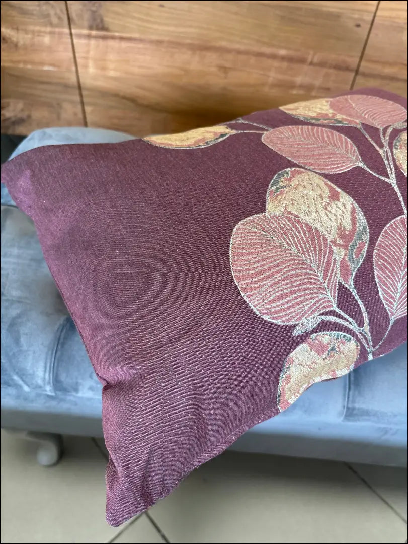 Dekoratyvinė pagalvėlė DI10183 - €14 Save 50% __label:Pristatymas 1-2 d.d., color-auksine, color-violetine, interjeras,