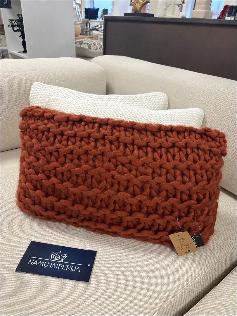 Dekoratyvinė pagalvėlė DI10997 - €23 Save 50% __label:Pristatymas 1-2 d.d., color-ruda, interjeras,