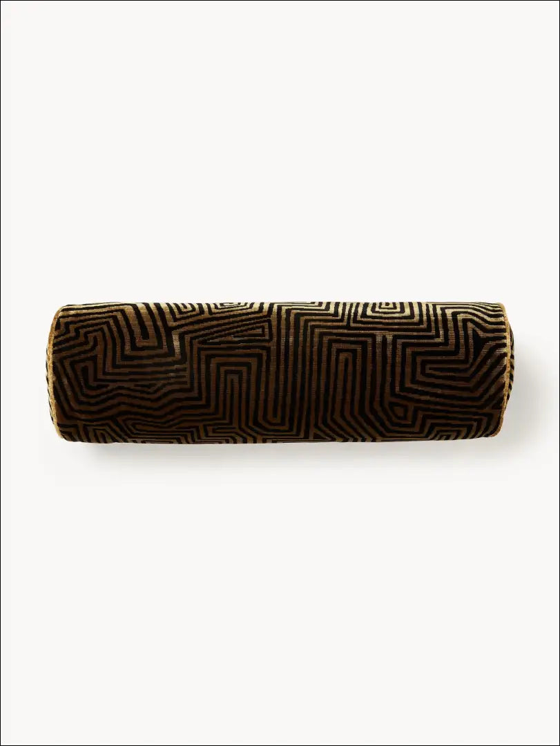 Dekoratyvinė pagalvėlė DI11640 - €45 Save 55% 25-50, __label:Pristatymas 1-2 d.d., color-juoda, color-ruda, interjeras