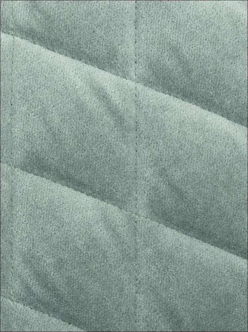 Dekoratyvinė pagalvėlė DI4264 - €13 Save 55% __label:Pristatymas 1-2 d.d., color-zalia, interjeras, material-aksomas,