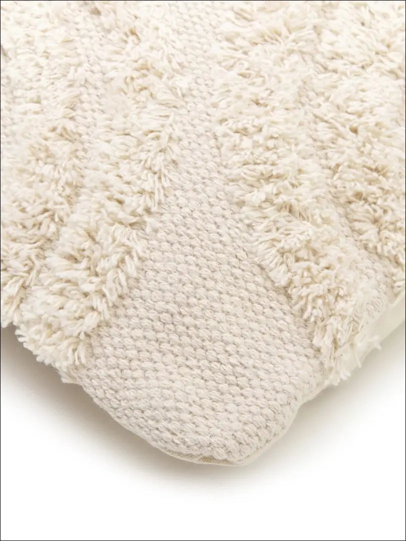 Dekoratyvinė pagalvėlė DI4439 - €16 Save 55% __label:Pristatymas 1-2 d.d., color-smelio, interjeras, pagalveles,