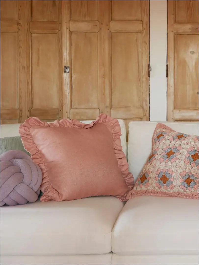 Dekoratyvinė pagalvėlė DI6987 - €9 Save 55% __label:Pristatymas 1-2 d.d., color-rozine, interjeras, material-linas,