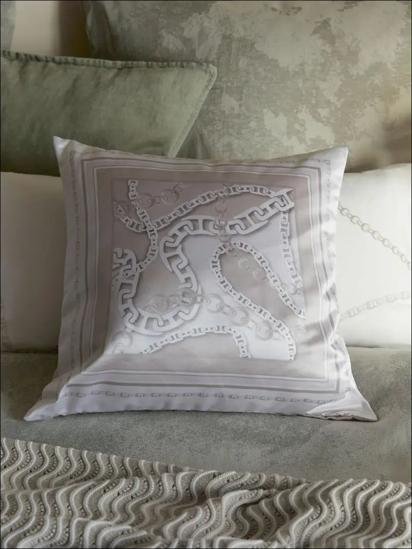 Dekoratyvinė pagalvėlė DI7158 - €12 Save 60% __label:Pristatymas 1-2 d.d., color-kremas, color-smelio, interjeras,