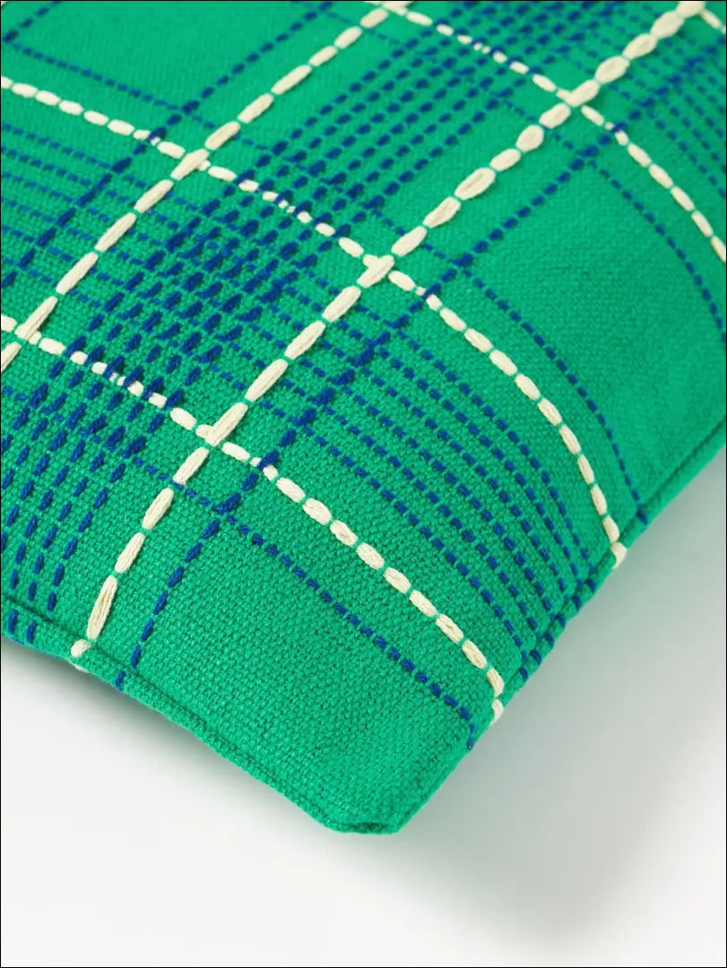 Dekoratyvinė pagalvėlė DI7234 - €9 Save 55% __label:Pristatymas 1-2 d.d., color-zalia, interjeras, material-medvilne,