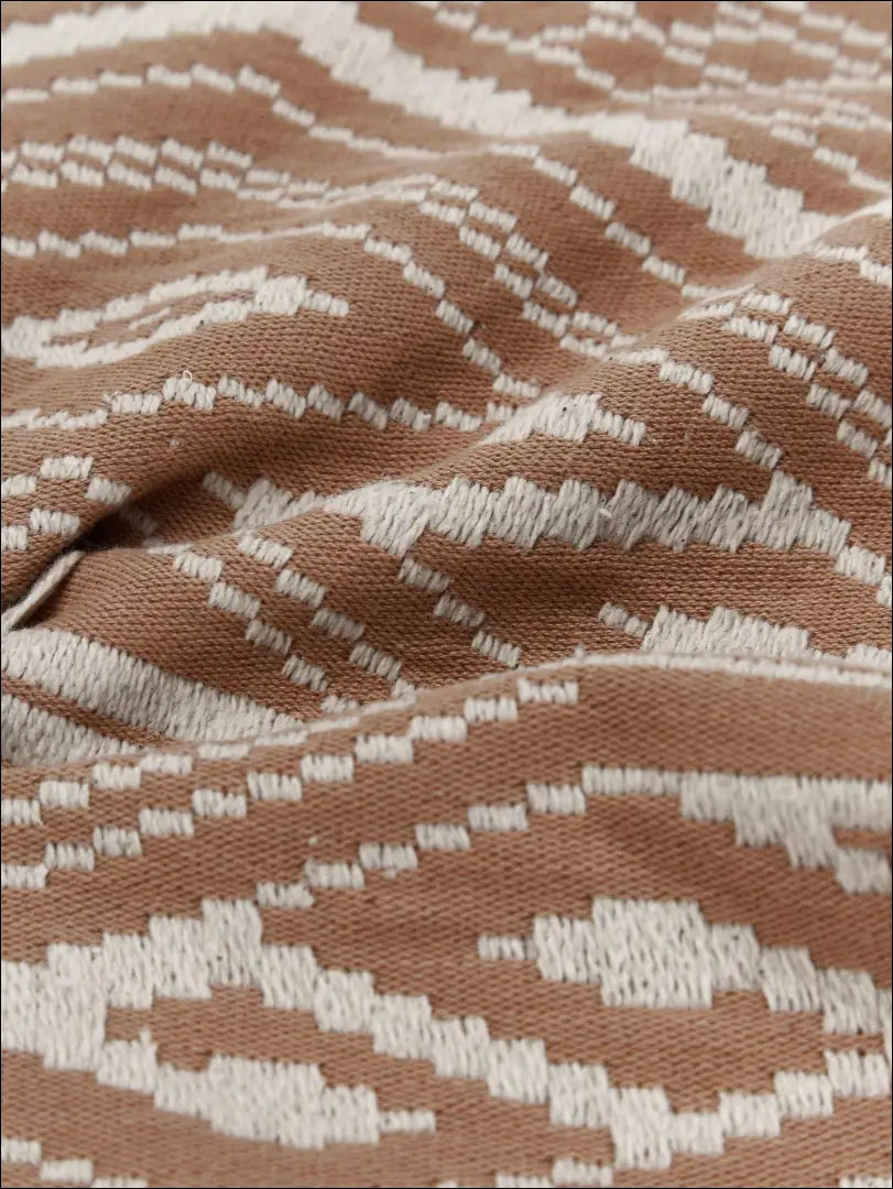 Dekoratyvinė pagalvėlė DI7322 - €8 Save 60% __label:Pristatymas 1-2 d.d., color-balta, color-ruda, interjeras,