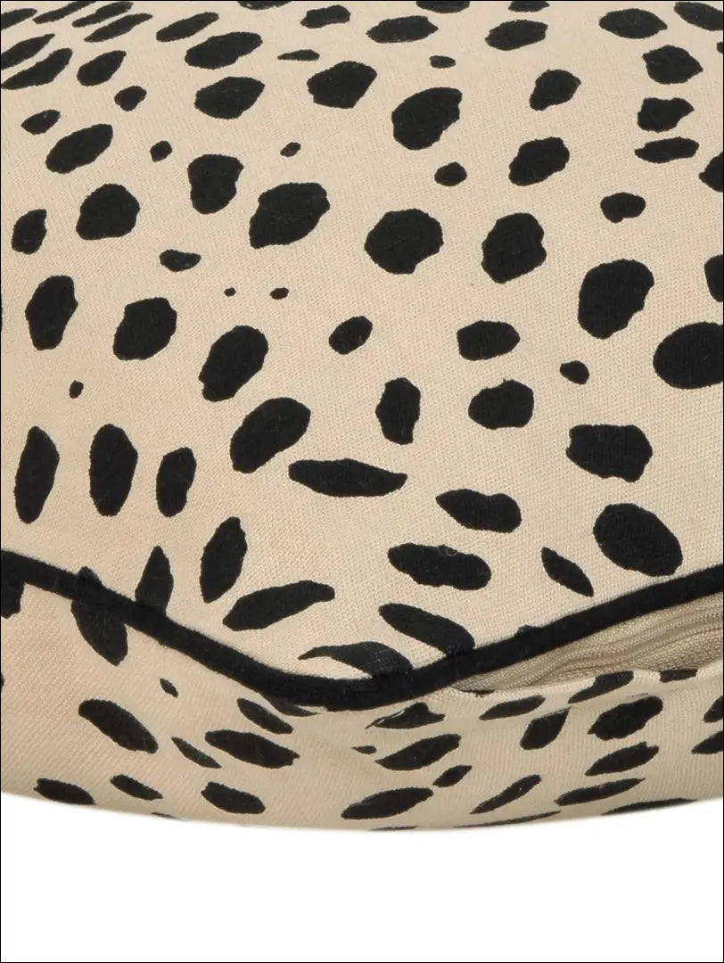 Dekoratyvinė pagalvėlė DI7493 - €15 Save 55% __label:Pristatymas 1-2 d.d., color-juoda, color-smelio, interjeras,