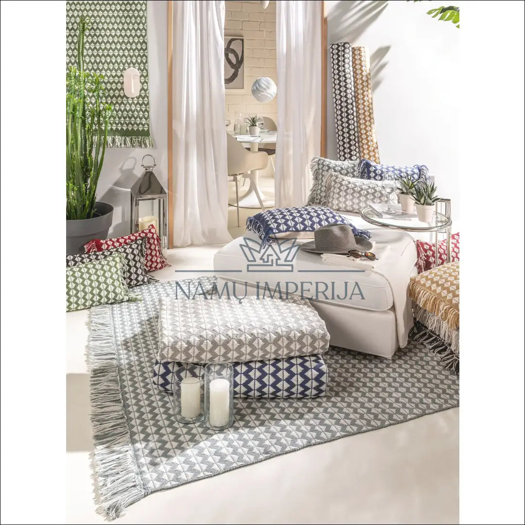 Dekoratyvinė pagalvėlė DI9004 - €23 Save 50% __label:Pristatymas 1-2 d.d., color-balta, color-zalia, interjeras,