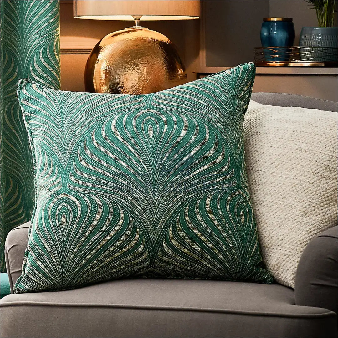 Dekoratyvinė pagalvėlė DI9137 - €24 Save 50% __label:Pristatymas 1-2 d.d., color-smelio, color-zalia, interjeras,