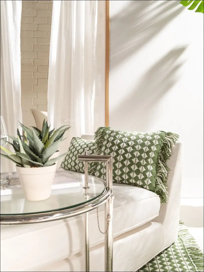 Dekoratyvinė pagalvėlė DI9141 - €23 Save 50% __label:Pristatymas 1-2 d.d., color-balta, color-zalia, interjeras,