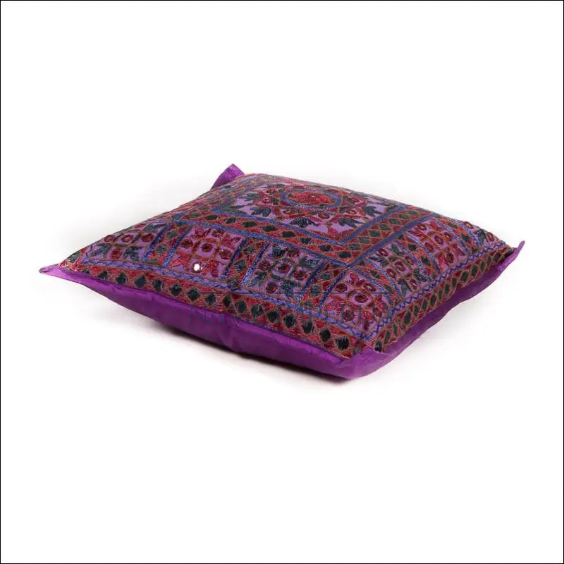 Dekoratyvinė siuvinėta pagalvėlė DI9029 - €11 Save 50% __label:Pristatymas 1-2 d.d., color-violetine, interjeras,