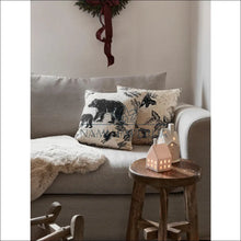 Laadige pilt üles galeriivaatesse Dekoratyvinių pagalvėlių komplektas (2vnt) DI4312 - €16 Save 55% color-juoda, color-smelio, interjeras,
