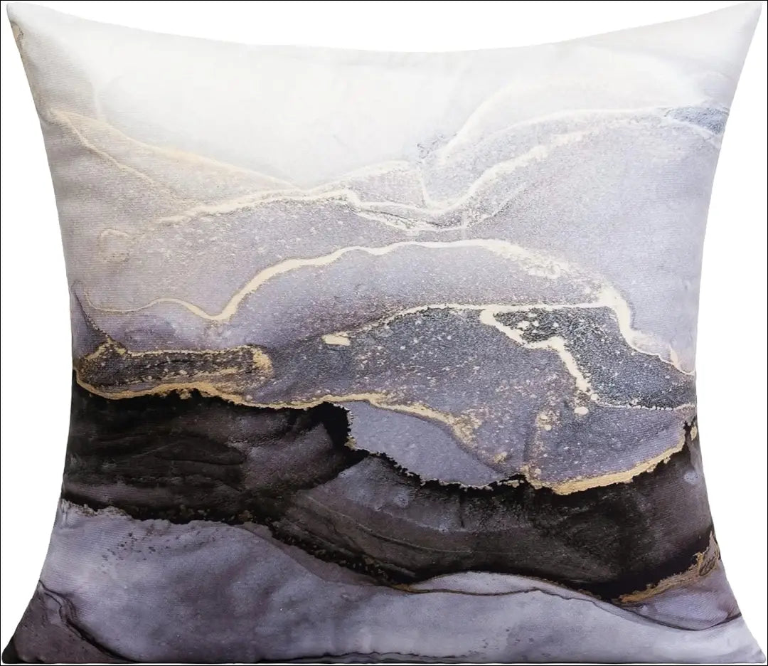 Dekoratyvinių pagalvėlių komplektas (4vnt) DI11817 - €19 Save 50% __label:Pristatymas 1-2 d.d., color-auksine,