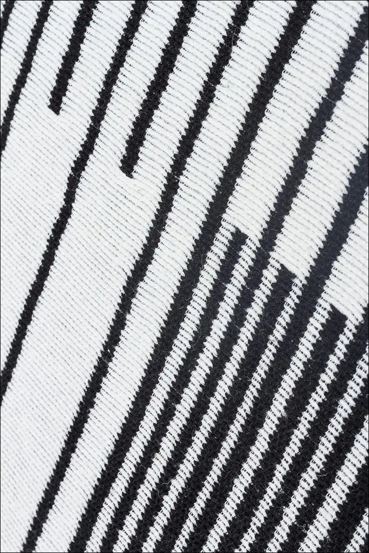 Dvipusis kilimas RU1391 - €70 Save 50% 50-100, __label:Pristatymas 1-2 d.d., color-balta, color-juoda, kilimai 120 cm x
