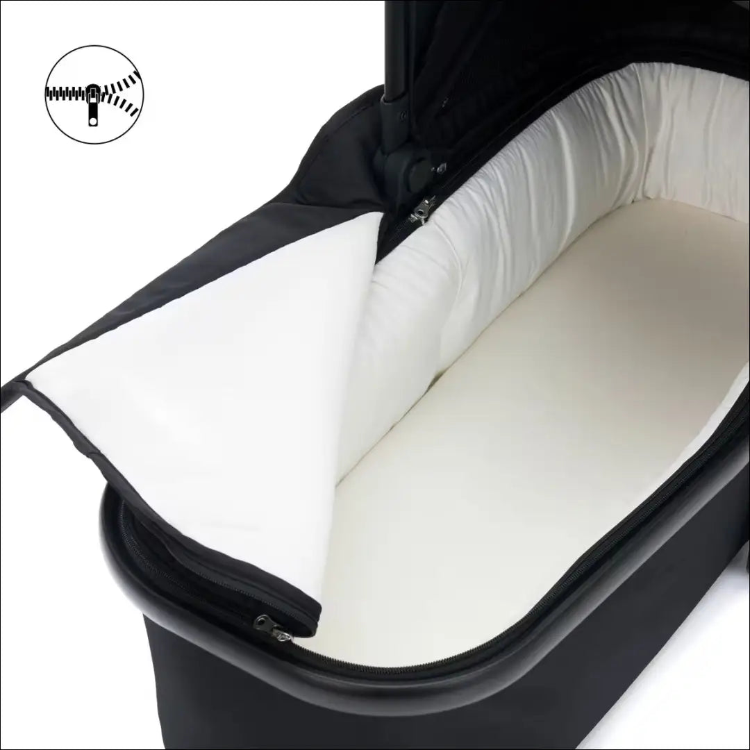 Fillikid vežimo komplektas KI1881 - €230 Save 50% __label:Pristatymas 1-2 d.d., color-juoda, kita, over-200,