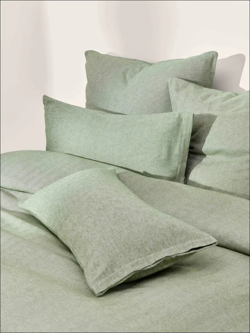 Flanelės pagalvės užvalkalas DI11389 - €7 Save 65% __label:Pristatymas 1-2 d.d., color-zalia, material-flanele,