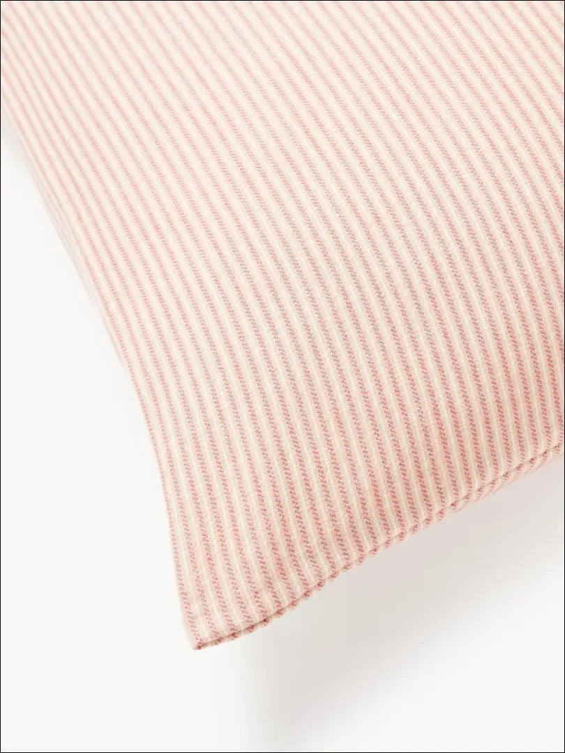 Flanelės pagalvės užvalkalas DI11522 - €7 Save 60% __label:Pristatymas 1-2 d.d., color-rozine, material-flanele,