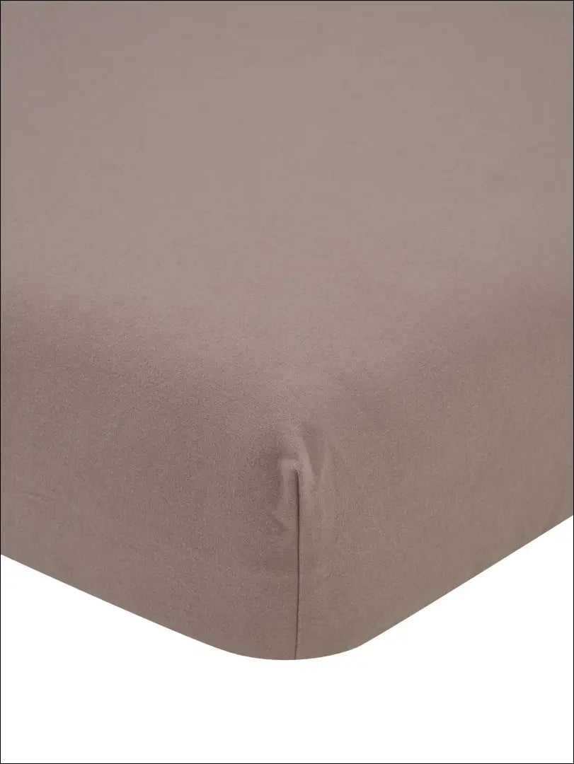 Flanelinė paklodė DI3708 - €18 Save 70% __label:Pristatymas 1-2 d.d., color-smelio, material-flanele,