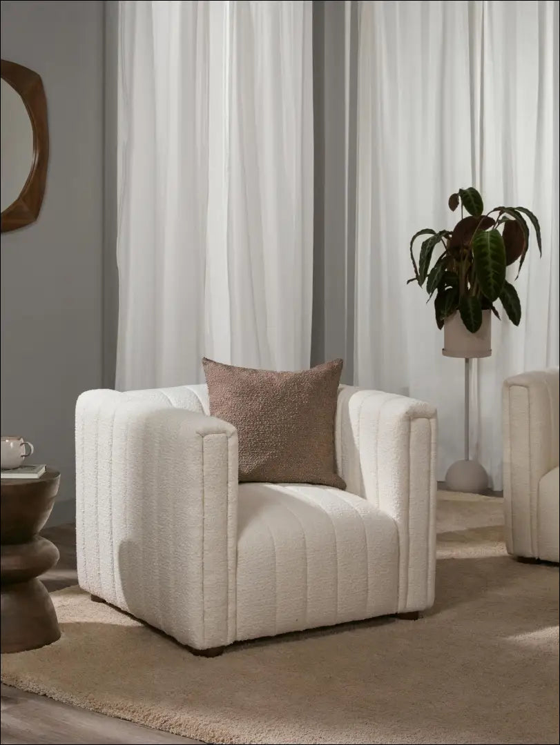 Fotelis MI303 - €360 Save 60% __label:Pristatymas 1-2 d.d., color-kremas, foteliai, material-poliesteris, minkšti Virš
