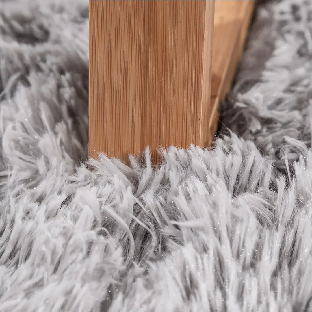 Ilgaplaukis kilimėlis RU1609 - €22 Save 50% __label:Pristatymas 1-2 d.d., color-pilka, color-sidabrine,