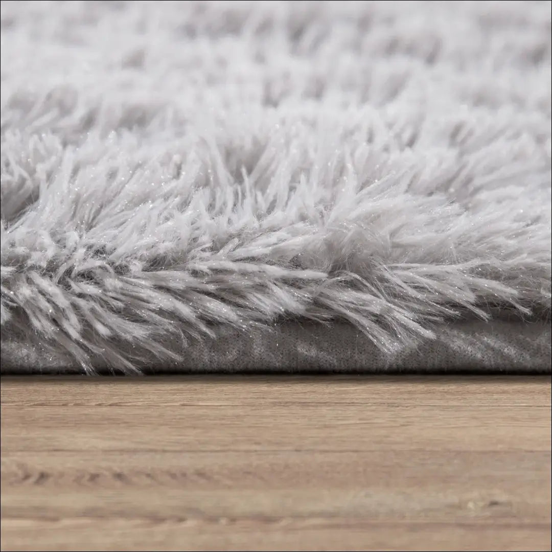 Ilgaplaukis kilimėlis RU1609 - €22 Save 50% __label:Pristatymas 1-2 d.d., color-pilka, color-sidabrine,