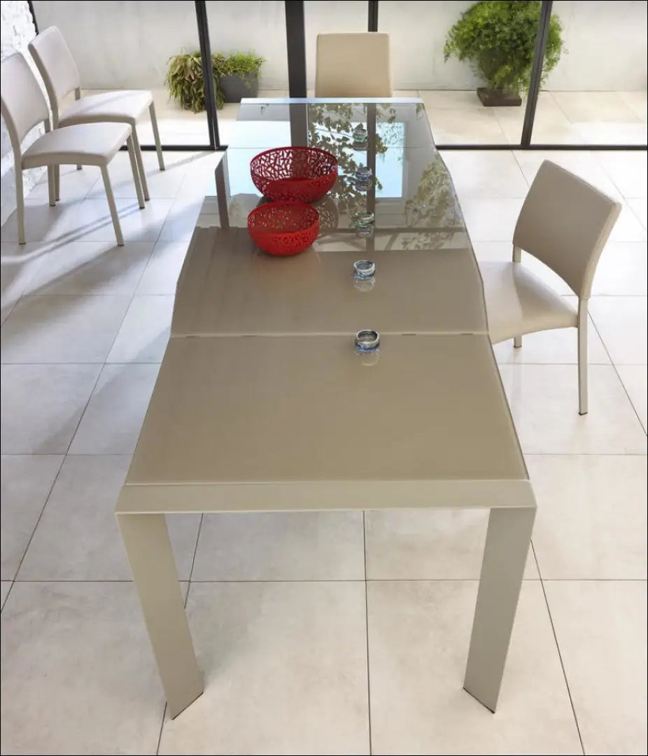 Išplečiamas valgomojo stalas VI594 - €368 Save 65% __label:Pristatymas 1-2 d.d., color-ruda, color-smelio,