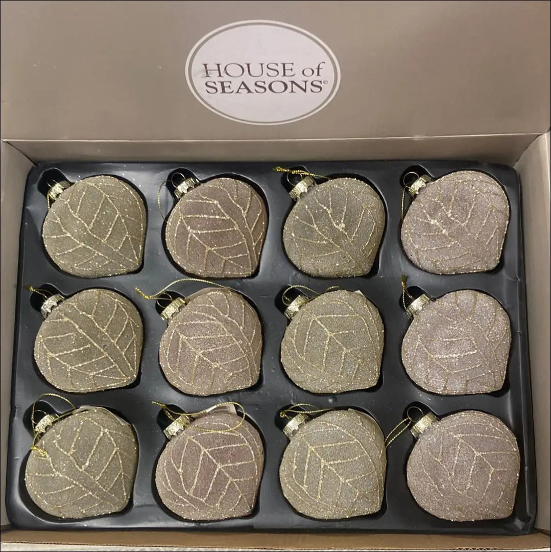 Kalėdinių žaisliukų komplektas (12vnt) DI4779 - €28 Save 50% 25-50, __label:Pristatymas 1-2 d.d., color-auksine,