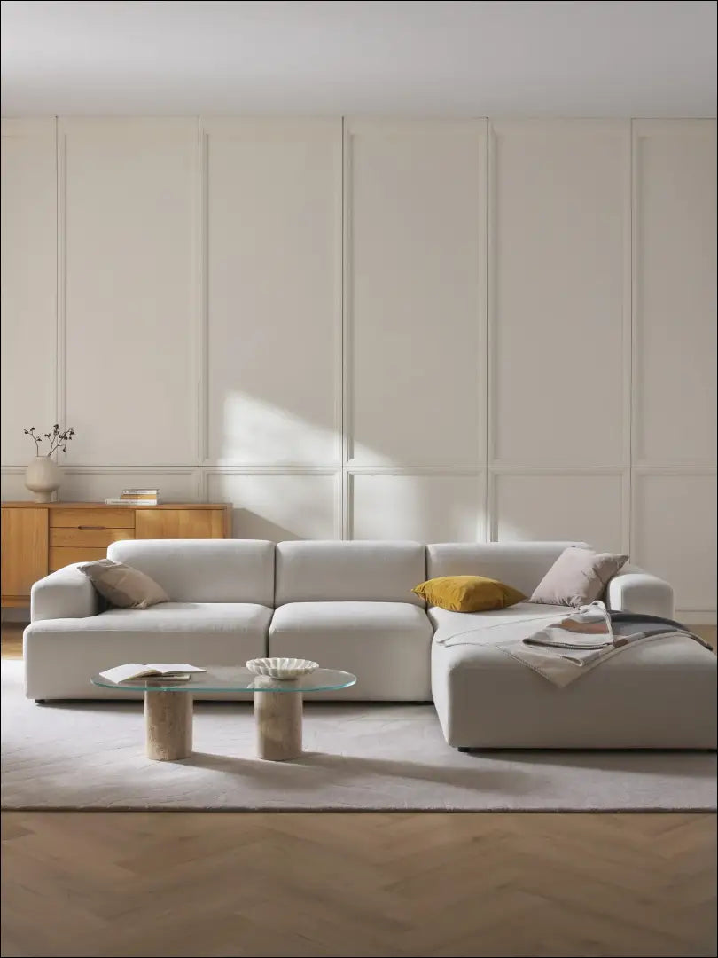 Kampinė sofa MI762 - €1,300 Save 50% __label:Pristatymas 1-2 d.d., color-kremas, kampai, material-gobelenas, minksti