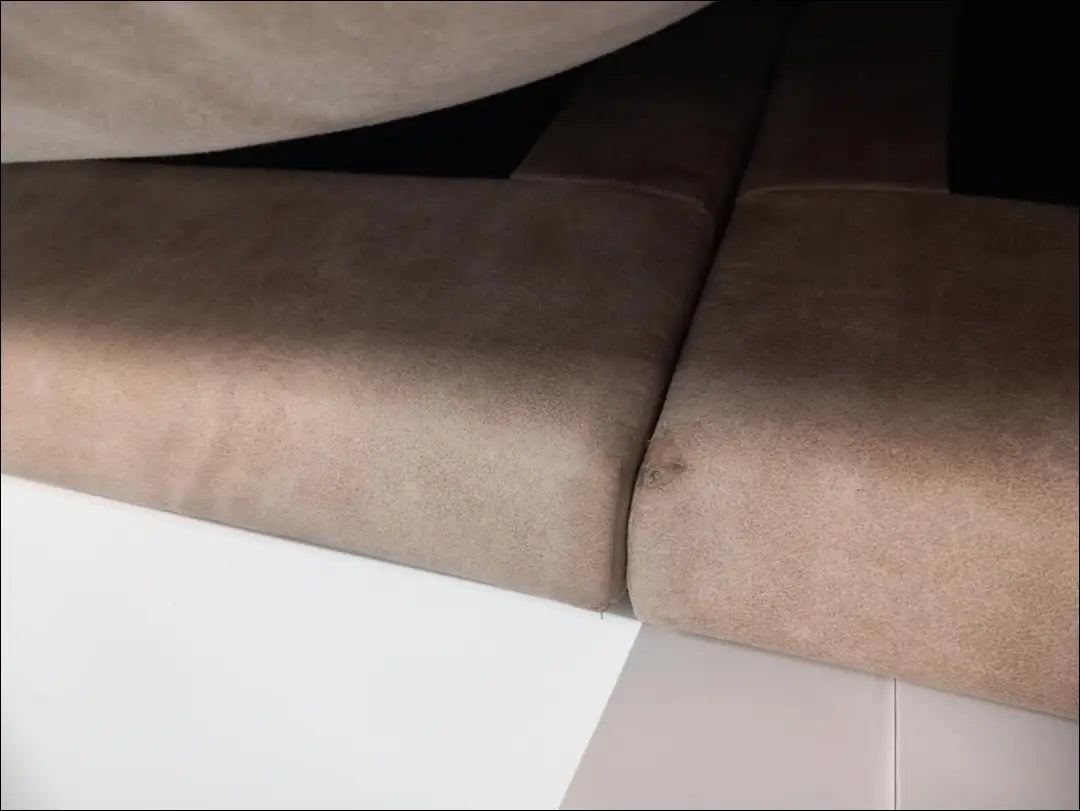 Kampinė sofa MI931 - €900 Save 55% __label:Pristatymas 1-2 d.d., color-ruda, color-Taupe, material-poliesteris,