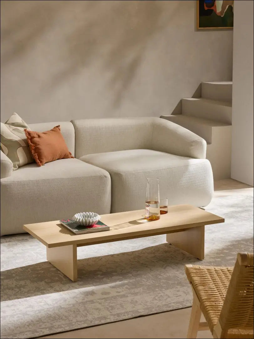 Kavos staliukas SI1236 - €120 Save 60% 100-200, color-ruda, material-medzio-masyvas, pazeistas, pazeisti Ruda / MDF