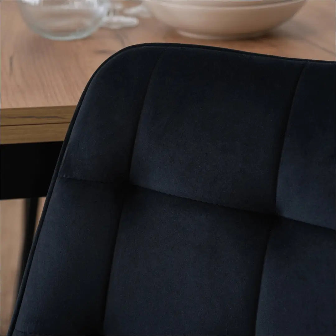 Kėdė su veliūro audiniu juodos spalvos TE467 - €43 Save 15% 25-50, __label:Pristatymas 5-14 d.d., elite, spalva-juoda,