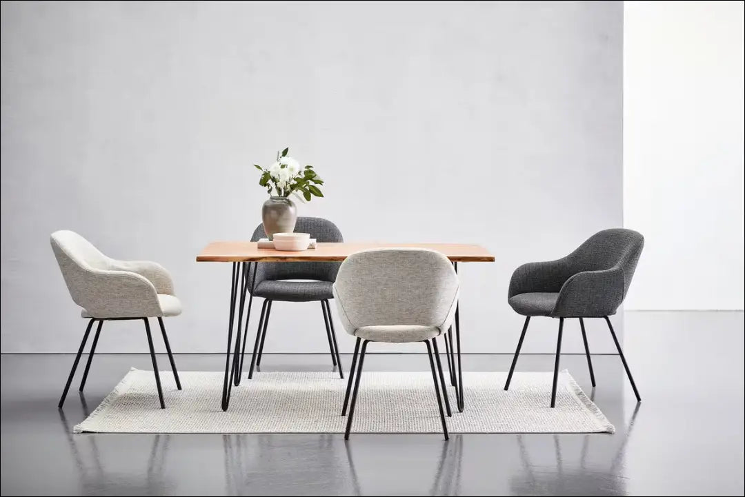 Kėdė VI1326 - €70 Save 50% 50-100, __label:Pristatymas 1-2 d.d., color-smelio, kedes-valgomojo, material-gobelenas €50