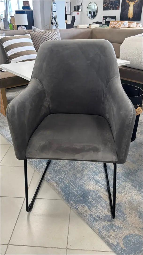 Kėdė VI1487 - €90 Save 50% 50-100, __label:Pristatymas 1-2 d.d., color-pilka, kedes-valgomojo, material-aksomas Aksomas