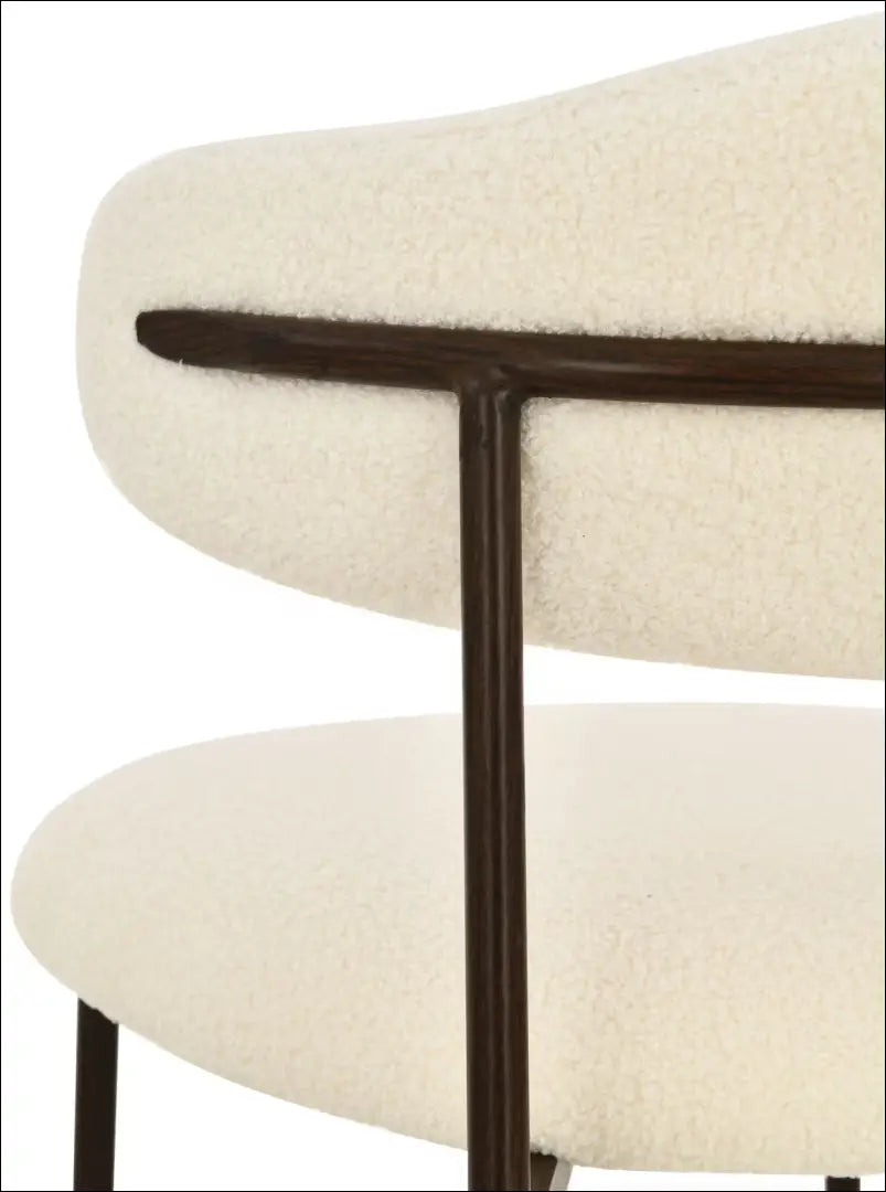 Kėdė VI1606 - €54 Save 50% 50-100, __label:Pristatymas 1-2 d.d., color-balta, kedes-valgomojo, material-poliesteris