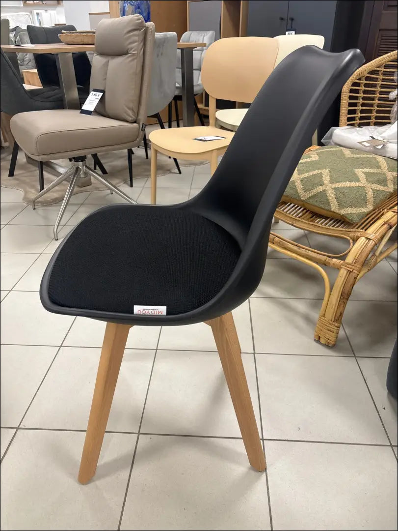 Kėdė VI1638 - €32 Save 50% 25-50, __label:Pristatymas 1-2 d.d., color-juoda, kedes-valgomojo, material-gobelenas