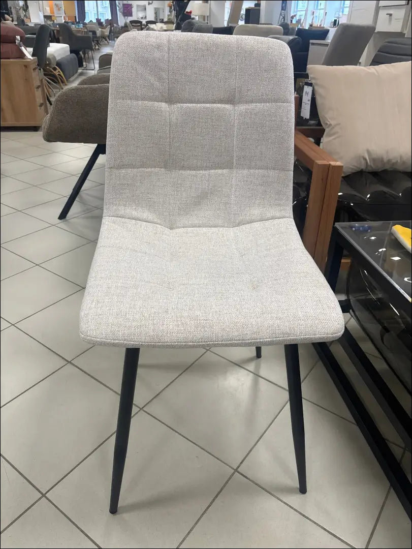 Kėdė VI1675 - €32 Save 50% 25-50, __label:Pristatymas 1-2 d.d., color-kremas, kedes-valgomojo, material-gobelenas