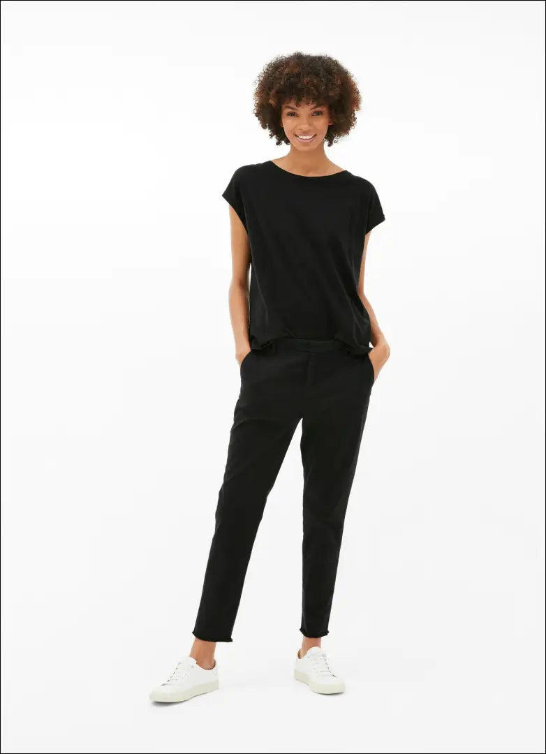 Kelnės “Juvia” DI7702 - €70 Save 65% 50-100, __label:Pristatymas 1-2 d.d., color-juoda, drabuziai, material-elastanas