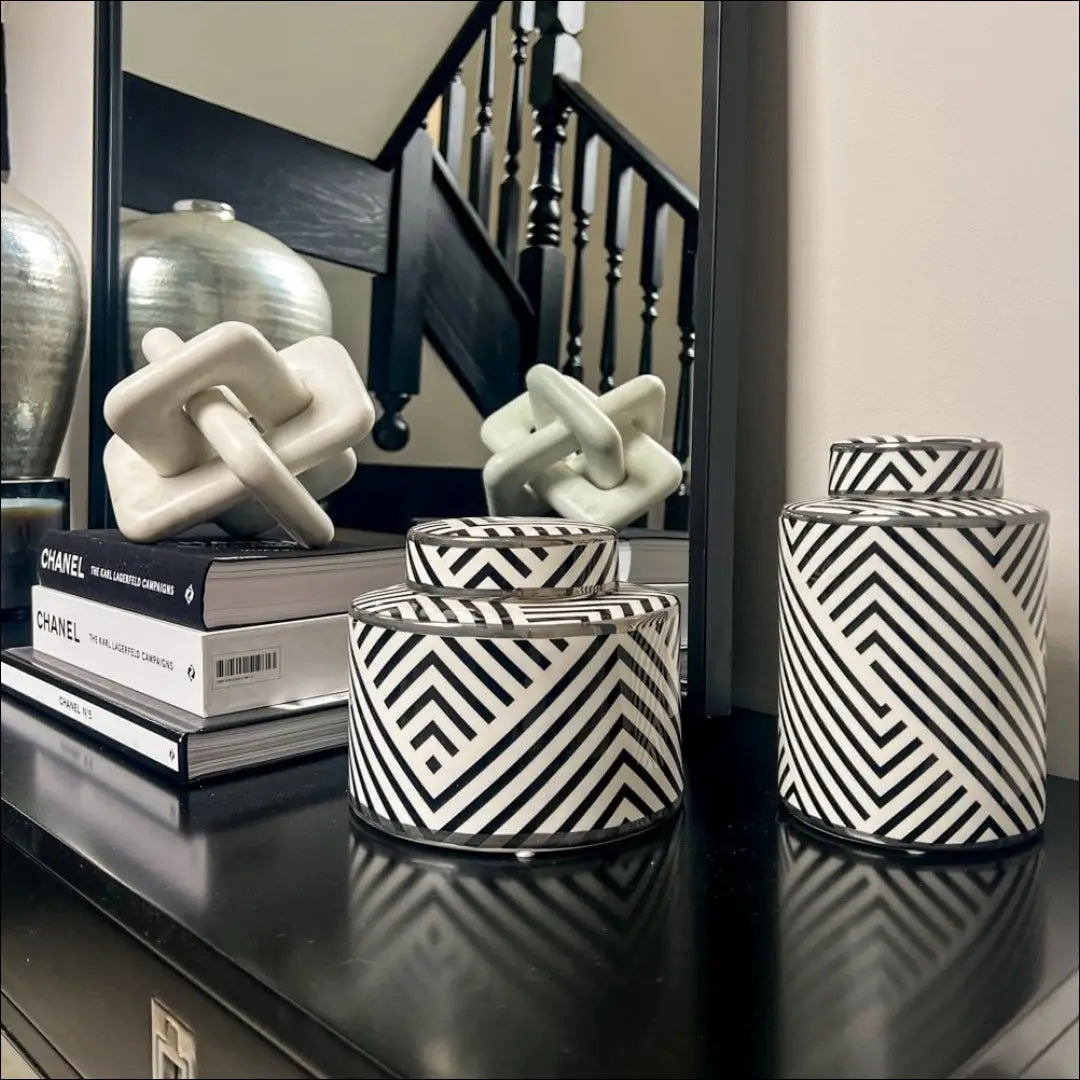 Keramikinis indas su dangteliu DI10720 - €27 Save 50% 25-50, __label:Pristatymas 1-2 d.d., color-balta, color-juoda,