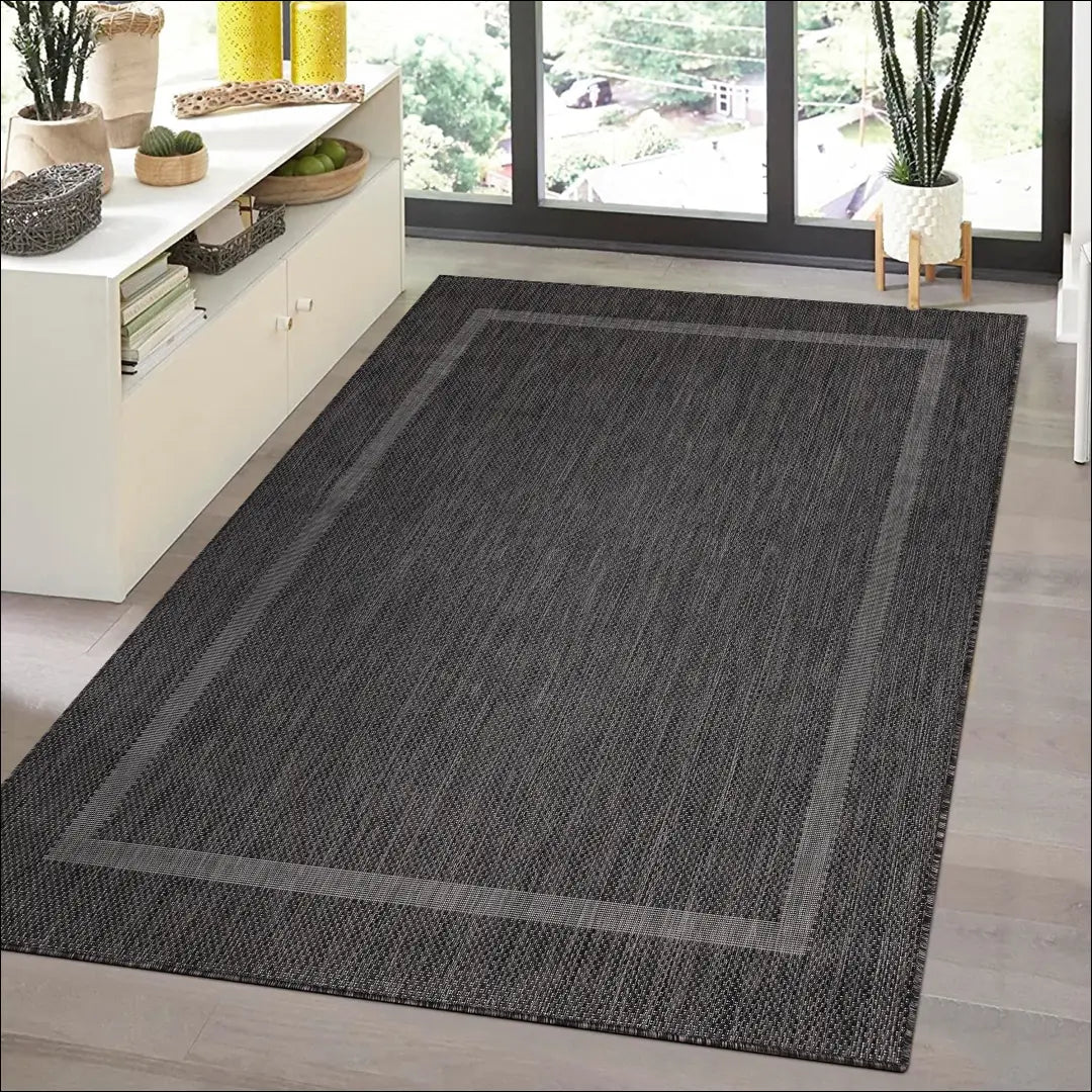 Kilimas NI2550 - €19 Save 30% 100-200, 25-50, 50-100, __label:Pristatymas 5-14 d.d., apvalus 60 x 100 cm / Juoda