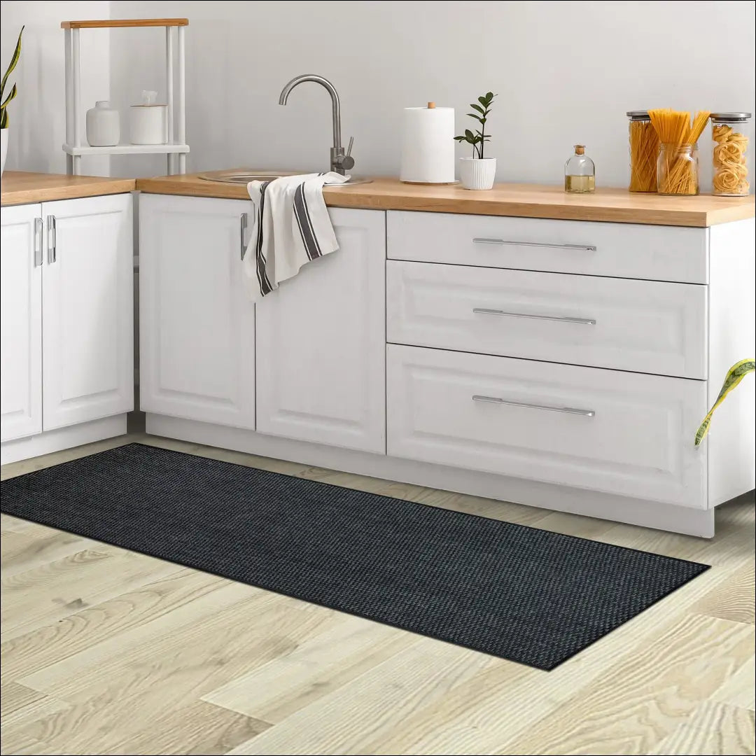 Kilimas RU1673 - €36 Save 50% 25-50, __label:Pristatymas 1-2 d.d., color-juoda, Dydis-80-x-250-cm, kilimai 80 cm x 250