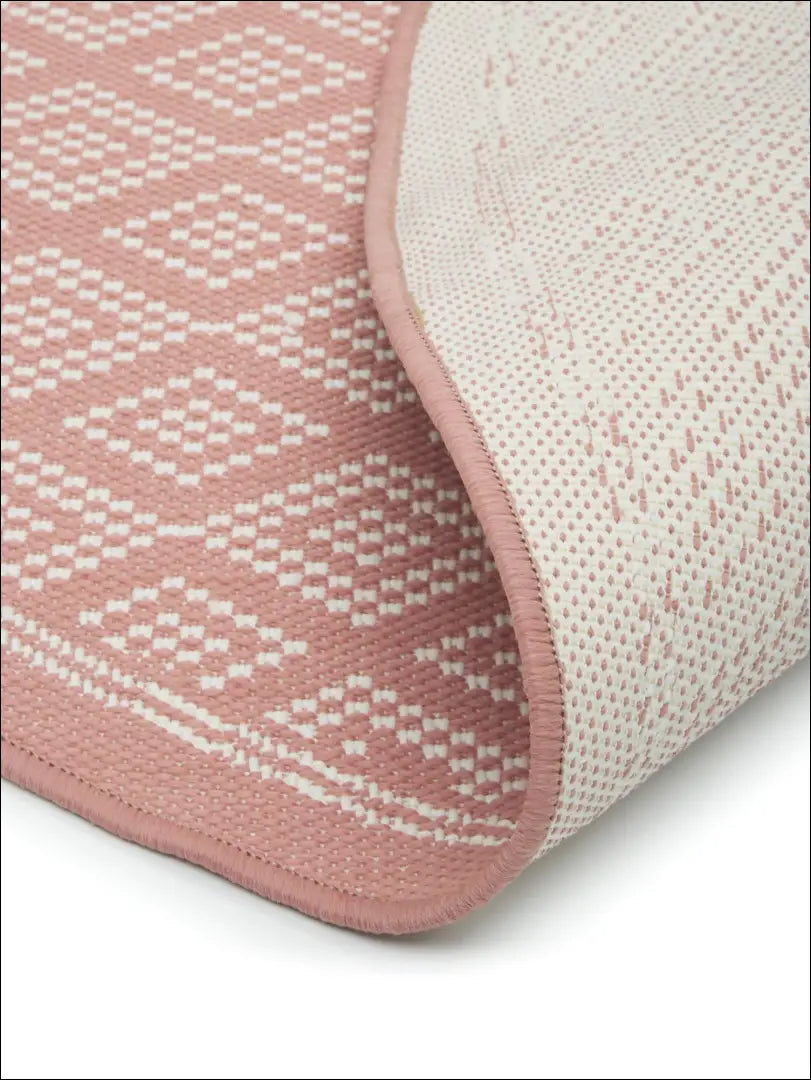 Kilimas RU537 - €49 Save 55% 25-50, __label:Pristatymas 1-2 d.d., apvalus, color-kremas, color-rozine €25 to €50 | Namų