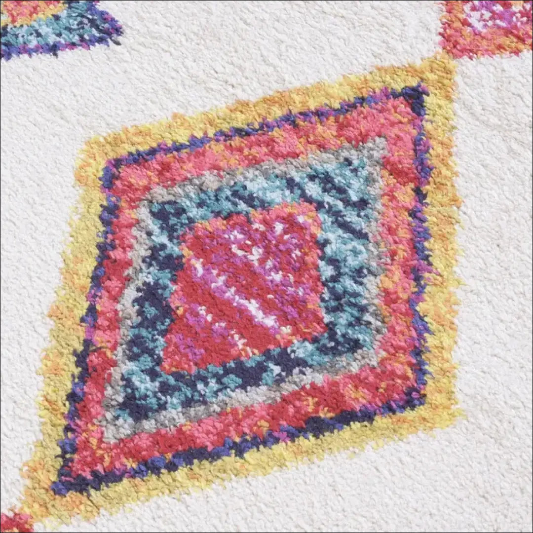 Kilimas RU983 - €34 Save 50% 25-50, __label:Pristatymas 1-2 d.d., color-kremas, color-marga, color-margas 80 cm x 150