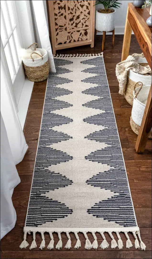 Kiliminis takelis RU838 - €52 Save 60% 50-100, __label:Pristatymas 1-2 d.d., color-juoda, color-kremas, kilimai 70 cm x