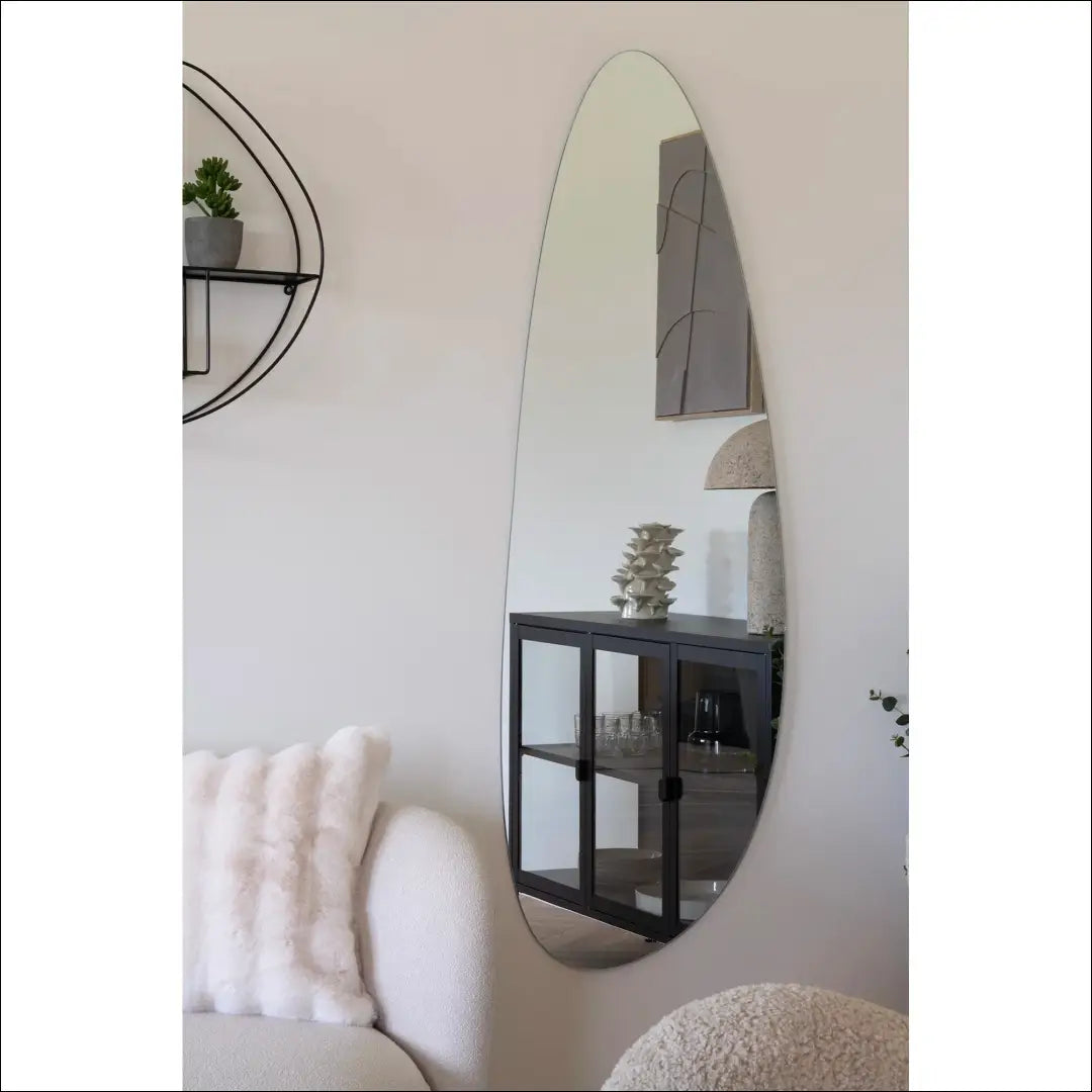 Komoda 3 stiklinės durelėmis plienas juoda 140x40x85 cm RD487 - €479 Save 15% __label:Pristatymas 5-14 d.d., Juoda,