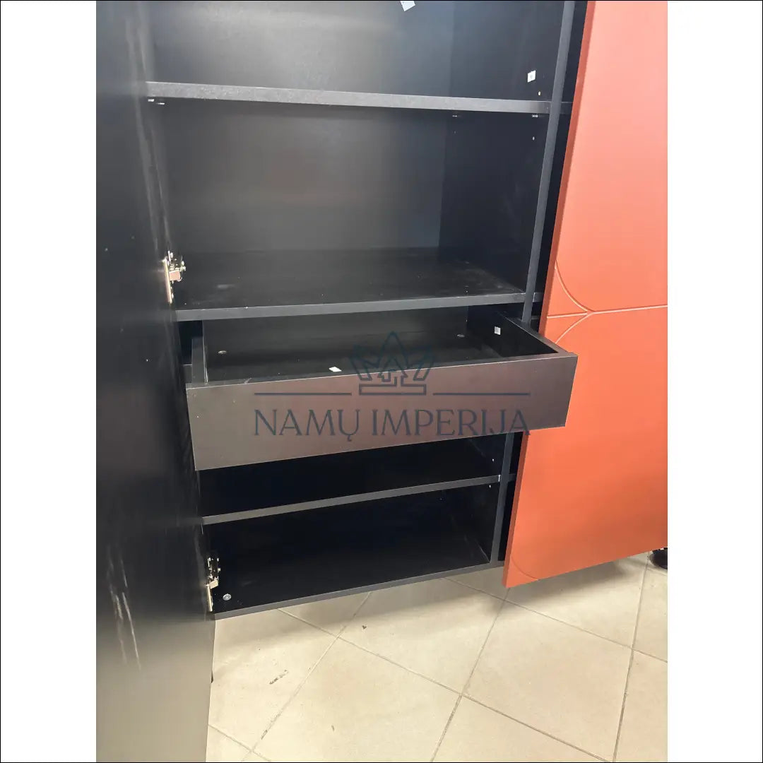 Komoda SI1802 €150 100 200, __label:Pristatymas 1 2 d.d., color ruda, material mdf, pazeistas €100 to €200 Dressers