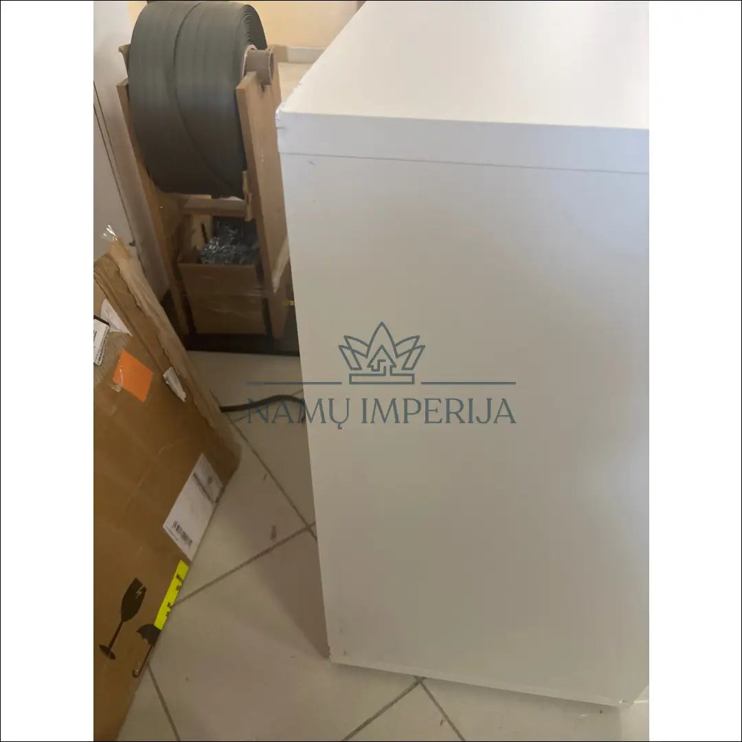 Komoda SI1829 - €65 Save 80% 50-100, __label:Pristatymas 1-2 d.d., color-balta, material-mediena, pazeistas €50 to €100