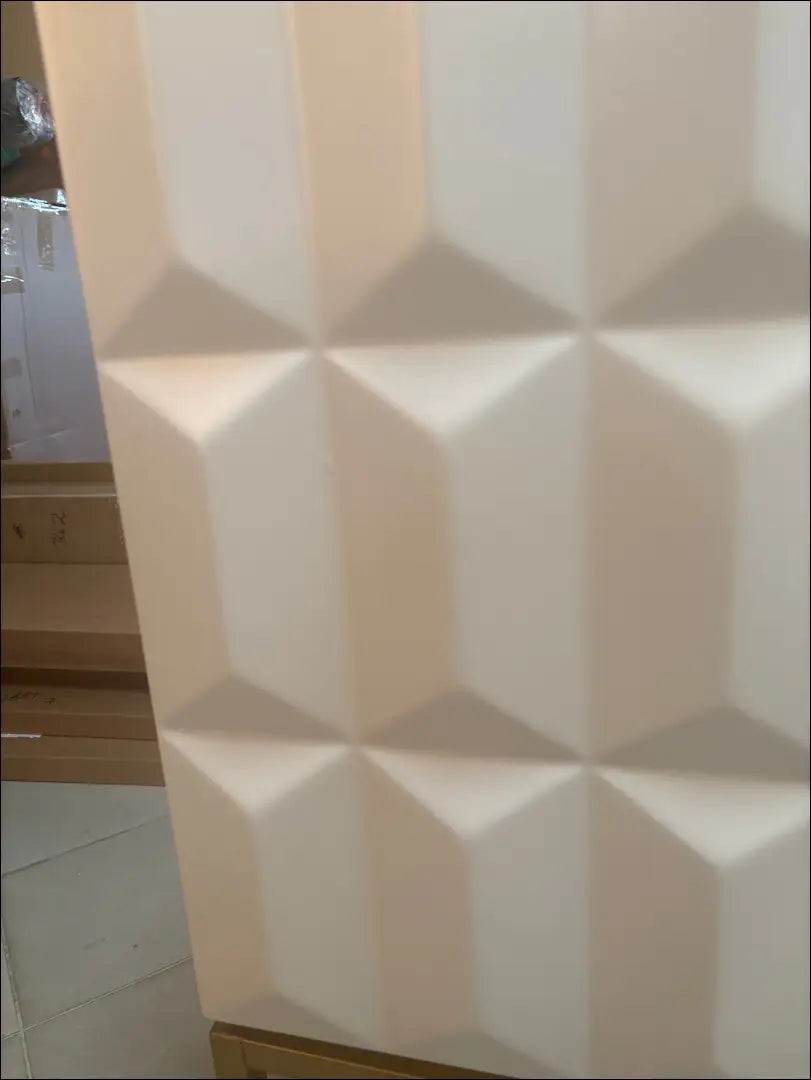 Komoda SI2083 - €115 Save 65% 100-200, __label:Pristatymas 1-2 d.d., color-auksine, color-balta, material-mdf €100