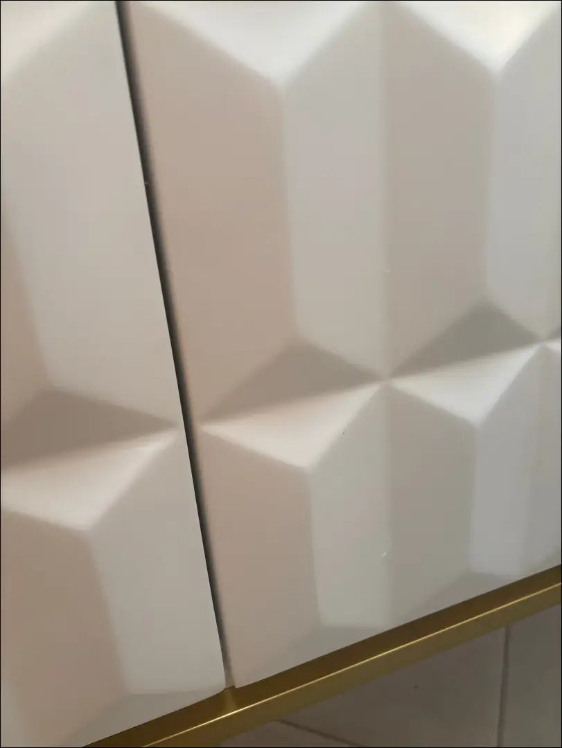 Komoda SI2083 - €115 Save 65% 100-200, __label:Pristatymas 1-2 d.d., color-auksine, color-balta, material-mdf €100