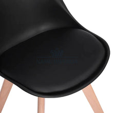 Įkelti vaizdą į galerijos rodinį, Kėdžių komplektas (4vnt) VI444 - 100-200, color-juoda,

