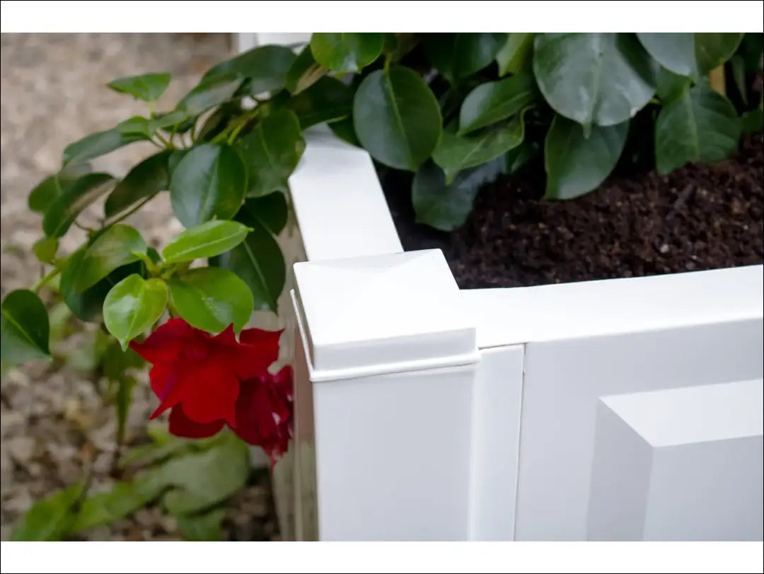 Kvadratinis baltas vazonas DA405 - €25 Save 50% 25-50, __label:Pristatymas 1-2 d.d., lauko baldai, lauko-kita to €50